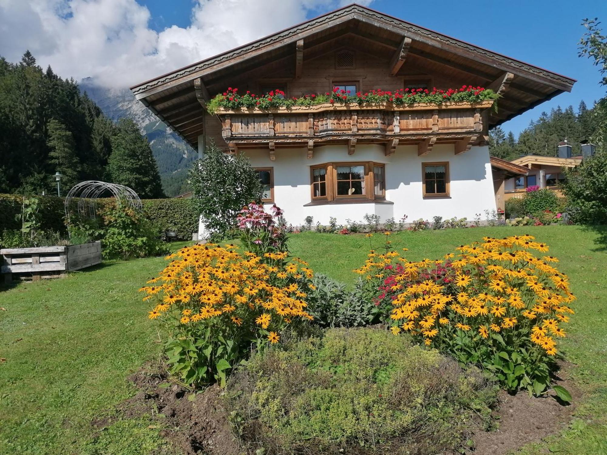 Chalet Gluecklich Sein... Ellmau Exterior foto